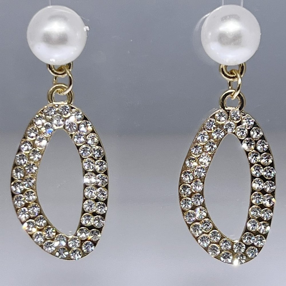 Imitation pearl and rhinestone dangle earrings, NWOT